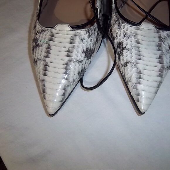 Michael Kors Lace Up Leg Flats Size38.5 - Picture 4 of 7